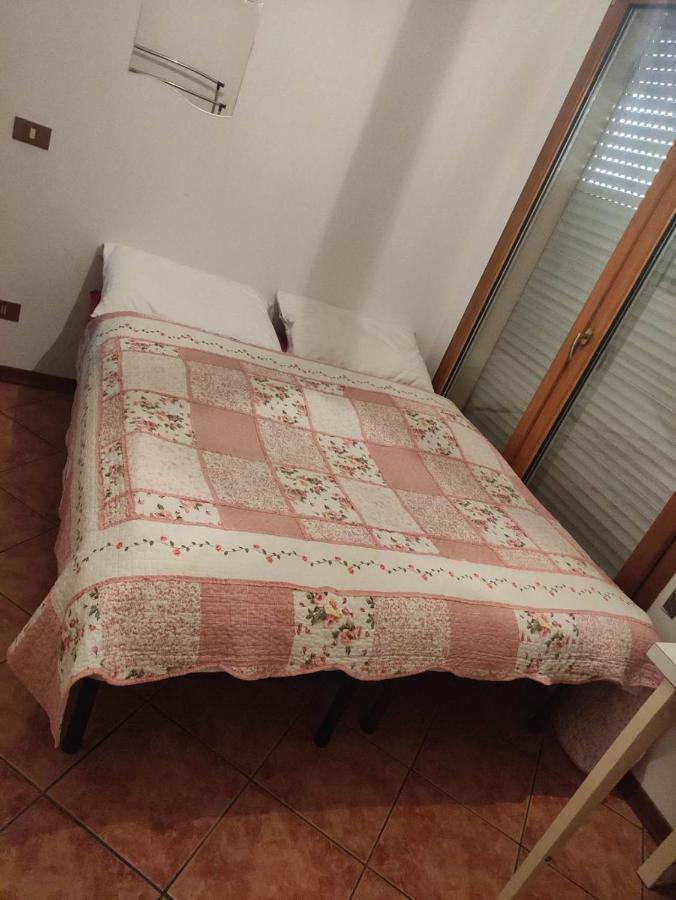 简约单人房间simple Single Room Mestre Extérieur photo